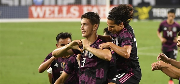 Foto: Álvarez en Guti naar Gold Cup-finale met Mexico