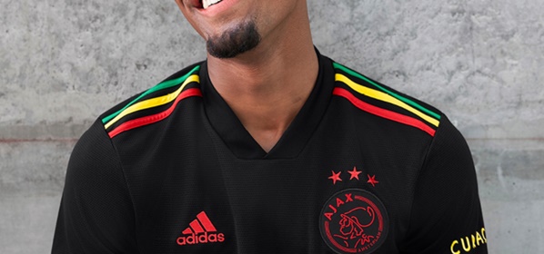 Foto: Ajax laat Bob Marley-shirt links liggen