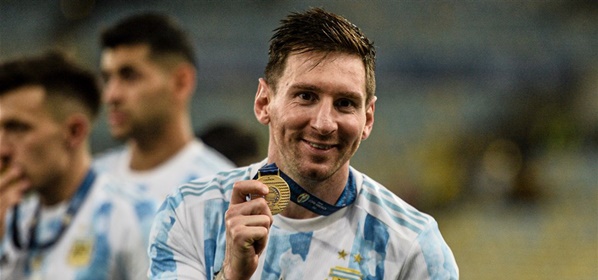 Foto: Messi slaat keihard terug naar journalisten