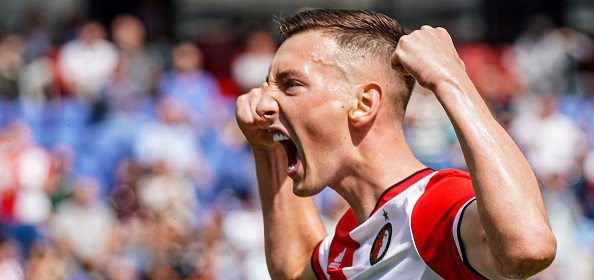 Foto: Toekomstige spits Feyenoord: ‘Bozeník mag niet eens zijn veters vastmaken’