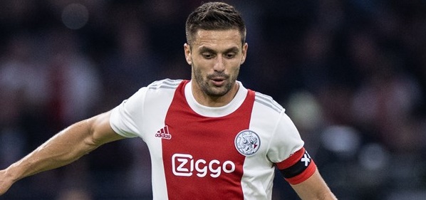 Foto: Tadic merkt Ajax-omslag in het buitenland