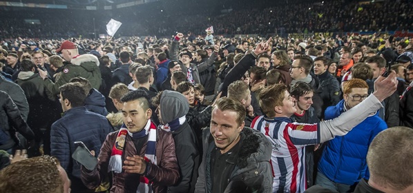 Foto: Willem II gaat rellende fans opsporen en straffen