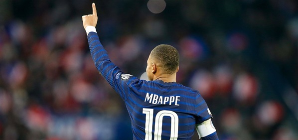 Foto: Mbappé helpt Frankrijk aan 8-0 zege en WK-ticket