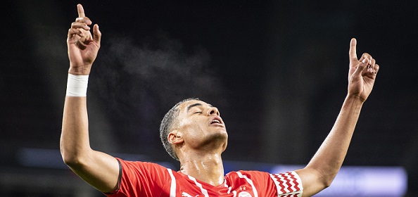 Foto: Gewilde Gakpo breekt PSV-contract open