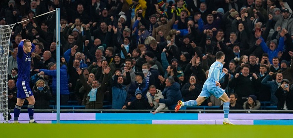 Foto: Foden laat Manchester City ontsnappen