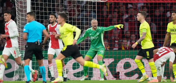 Foto: ‘Ajax verliest opnieuw toptalent aan Dortmund’