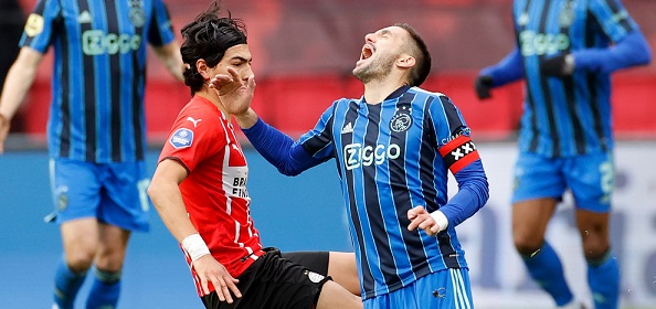 Foto: Omstreden Ajax-treffer beslist clash met PSV