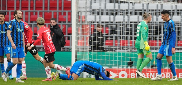 Foto: Kijkers PSV-Ajax fileren één speler: “Een schande”