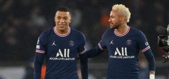 ‘PSG zet transfermarkt op zijn kop met komst PL-sterspeler’