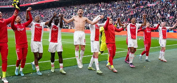 Foto: Ajax maakt met Dinamo Kiev statement tegen oorlog