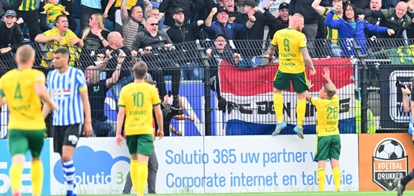 Foto: ADO kan Eredivisie al ruiken na zege in Eindhoven