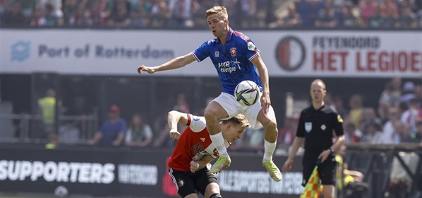 Foto: Feyenoord-supporters halen uit: ‘Nóóit meer’