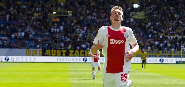 Foto: Talentvolle Ajax-middenvelder verwacht snel ‘witte rook’