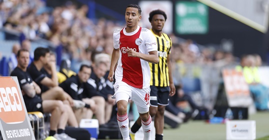 Foto: Ajax-huurling blij met overgang: ‘Direct een stapje hoger dan Jong Ajax’