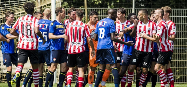 Foto: Gestaakte oefenwedstrijd tussen Willem II en Sparta loopt uit de hand