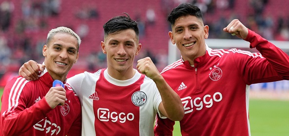Foto: Martínez gaat Ajax-maatje missen: ‘Word emotioneel’