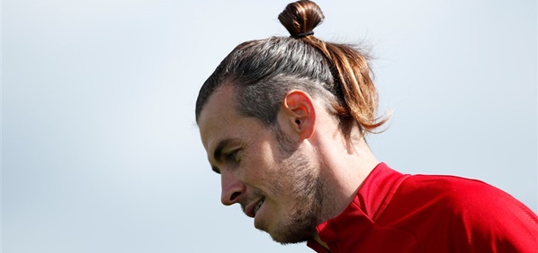 Foto: ‘Wales, Golf, Madrid’: Bale gaat helemaal los bij eerste hole-in-one