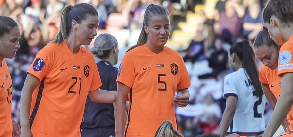 Foto: Hoekschoppen helpen Oranje Dames aan voorsprong (?)