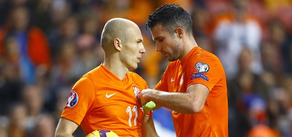 Foto: VIDEO: Robben scoort in afscheidsduel Claudio Pizarro