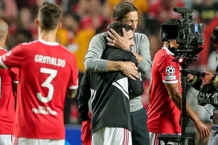 Foto: Schmidt dolgelukkig: “Benfica daarin de grootste exponent in het voetbal”