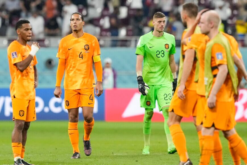 Foto: Oranje noteert dramatische WK-statistiek: Bijzonder record voor Van Gaal