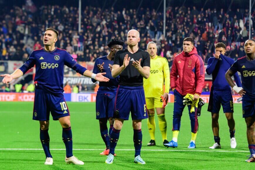 Foto: ‘Complete Ajax-chaos dreigt’