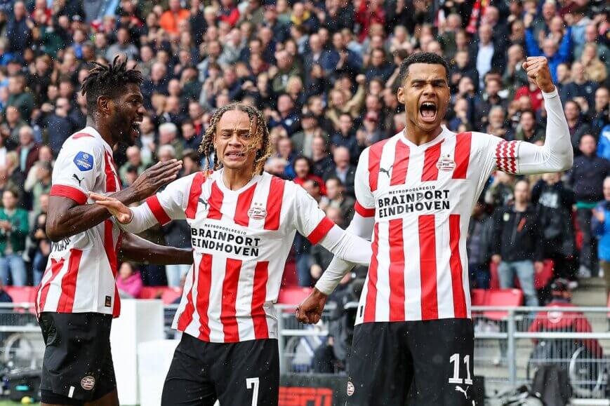 Foto: ‘Opstekers voor PSV richting Ajax-clash’