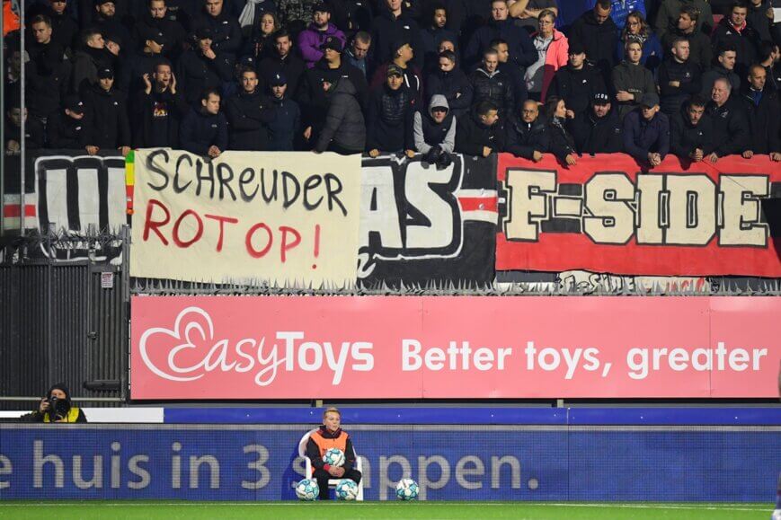 Foto: Zwalkend Ajax verspeelt opnieuw punten