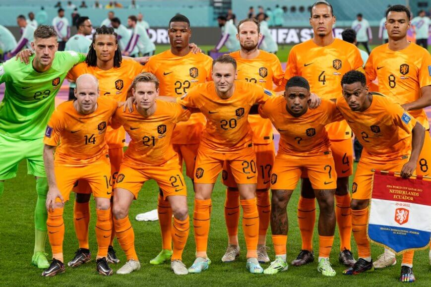 Foto: Vermoedelijke opstelling Oranje tegen Kroatië: Koeman hakt knopen door
