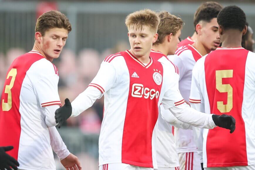 Foto: Amsterdamse frustratie: ‘Topsportcultuur, je bent werknemer van Ajax’