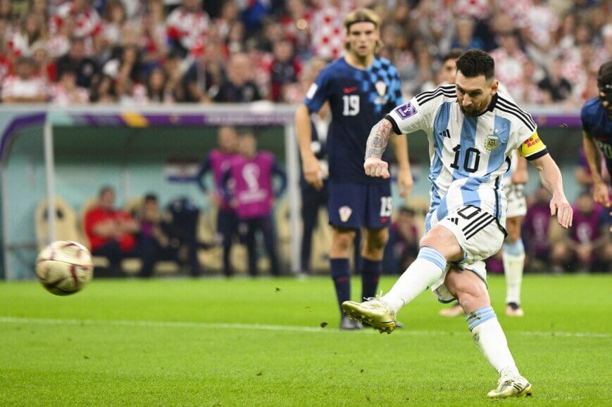 Foto: Bevoorrechte Scaloni: ‘Messi is de beste speler ooit’