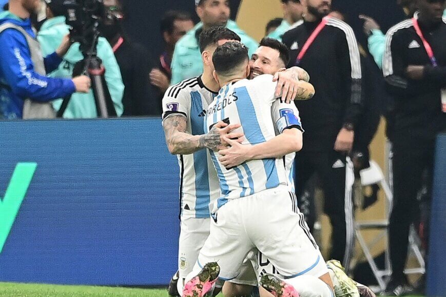 Foto: Argentinië en Messi wereldkampioen na knotsgekke finale en penalty’s