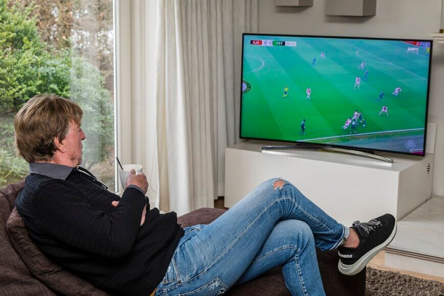Foto: Aad de Mos voorspelt uitslag PSV – Ajax