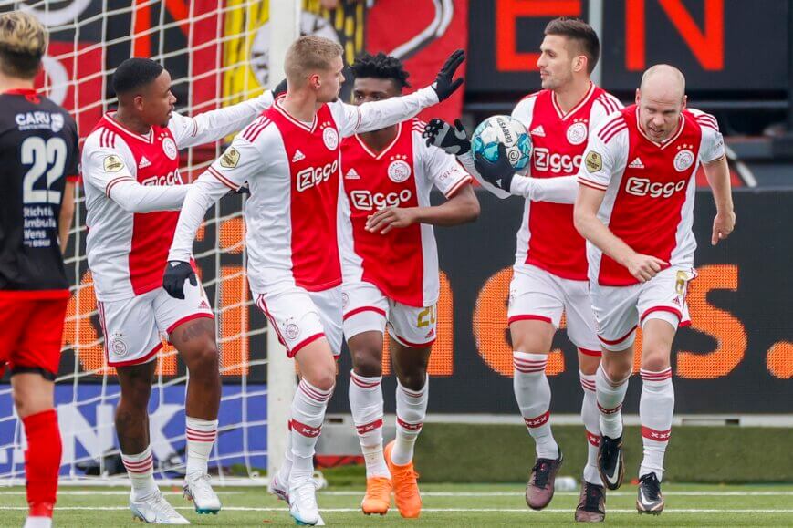 Foto: Vermoedelijke opstelling Ajax tegen FC Twente: ‘Twijfels over invulling middenveld’
