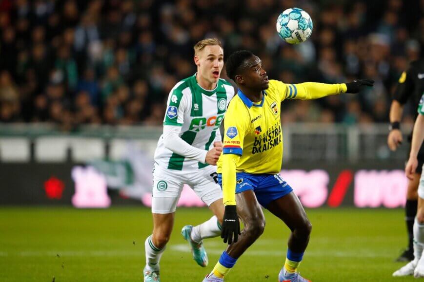 Foto: Rivalen NEC en Vitesse strijden om komst Cambuur-lichtpuntje