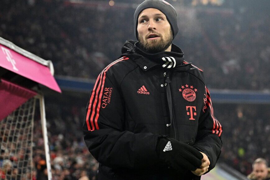 Foto: Blind debuteert voor Bayern tijdens zorgeloze bekeravond
