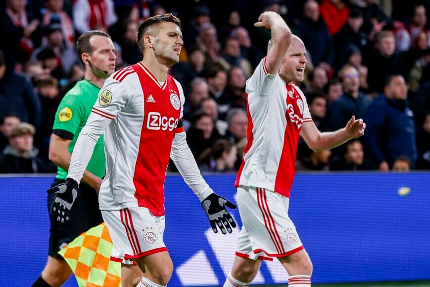 Foto: Ajax-aanhang is helemaal klaar met Tadic