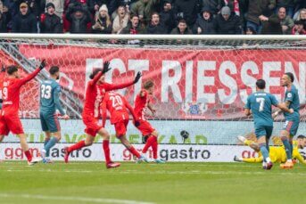 ‘Ook AZ, PSV en Twente azen op Feyenoord-target’