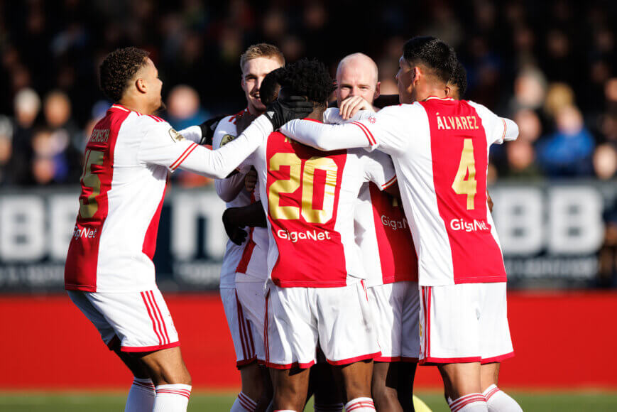 Foto: Voorbeschouwing: AZ, PSV en Ajax in achtervolging op Feyenoord