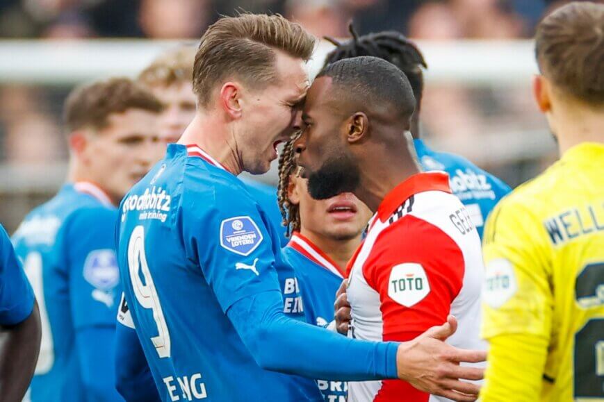 Foto: Dit zijn de opstellingen van PSV en FC Emmen