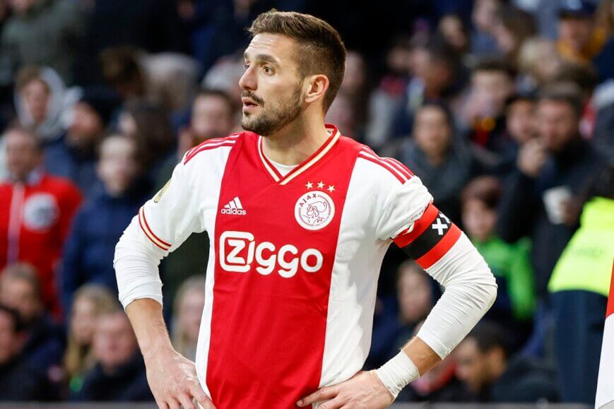 Foto: ‘Dusan Tadic dropt bom binnen Ajax-selectie’