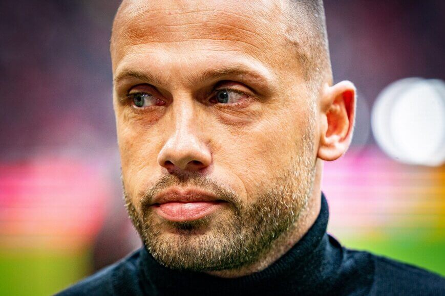 Foto: Heitinga blijft positief over titelkansen Ajax: “Zullen de hoop nooit opgeven”
