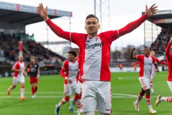 Opstellingen FC Emmen en Sparta: Lukkien wijzigt tweemaal
