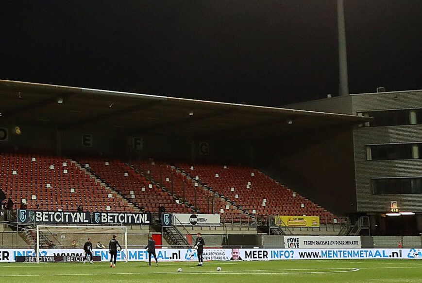 Foto: Triest nieuws: stadionspeaker MVV kort na duel met NAC overleden