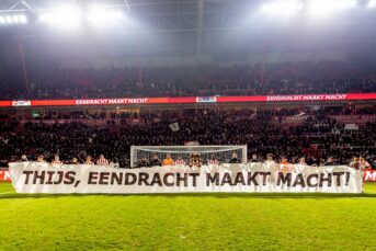 Overlijden Thijs Slegers hard binnengekomen bij PSV: ‘Zag je ook al bij Oranje’