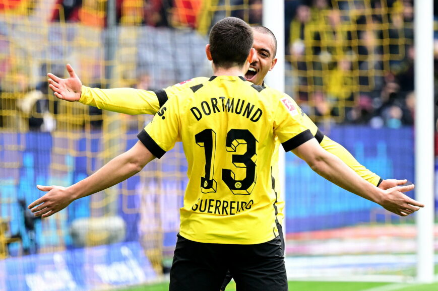 Foto: ‘Bayern München pijnigt Borussia Dortmund opnieuw’