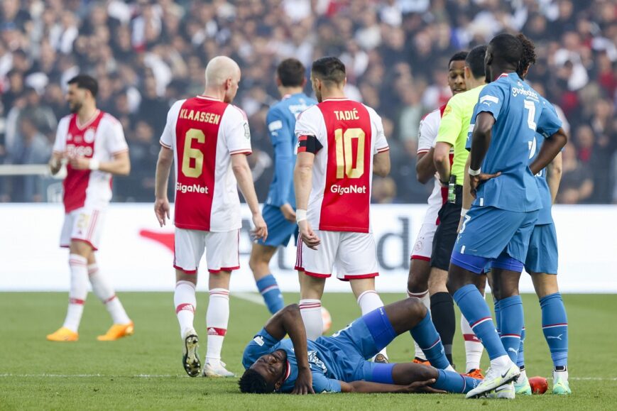 Foto: Finale tussen Ajax en PSV levert negatief record op