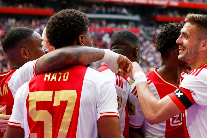 Foto: Van der Vaart looft Man of the Match bij Ajax: “Zeer terecht”