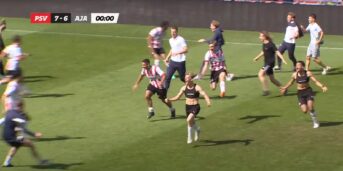PSV Onder 18 pakt titel na ‘schandalige’ strafschoppenserie tegen Ajax