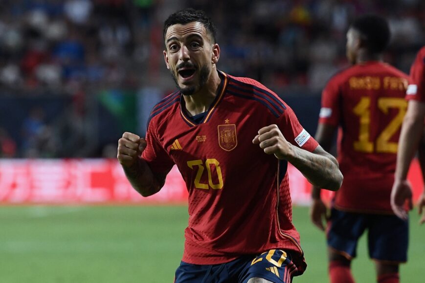Foto: Spaanse matchwinner beleeft jongensdroom: “Was een beetje ondeugend”